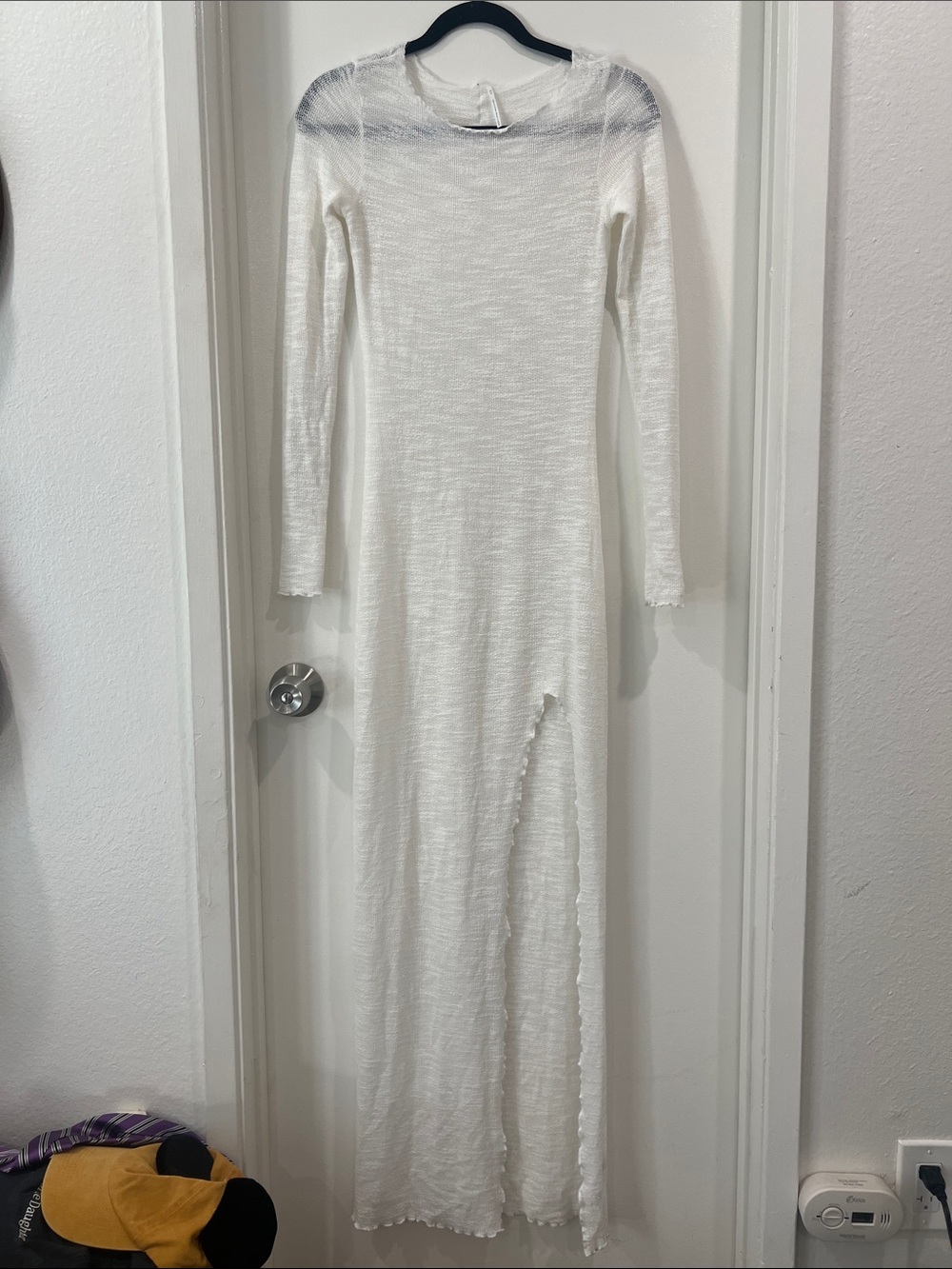Lightweight White Long-Sleeve Maxi Swim Coverup Knit Texture High Slit Size Xs